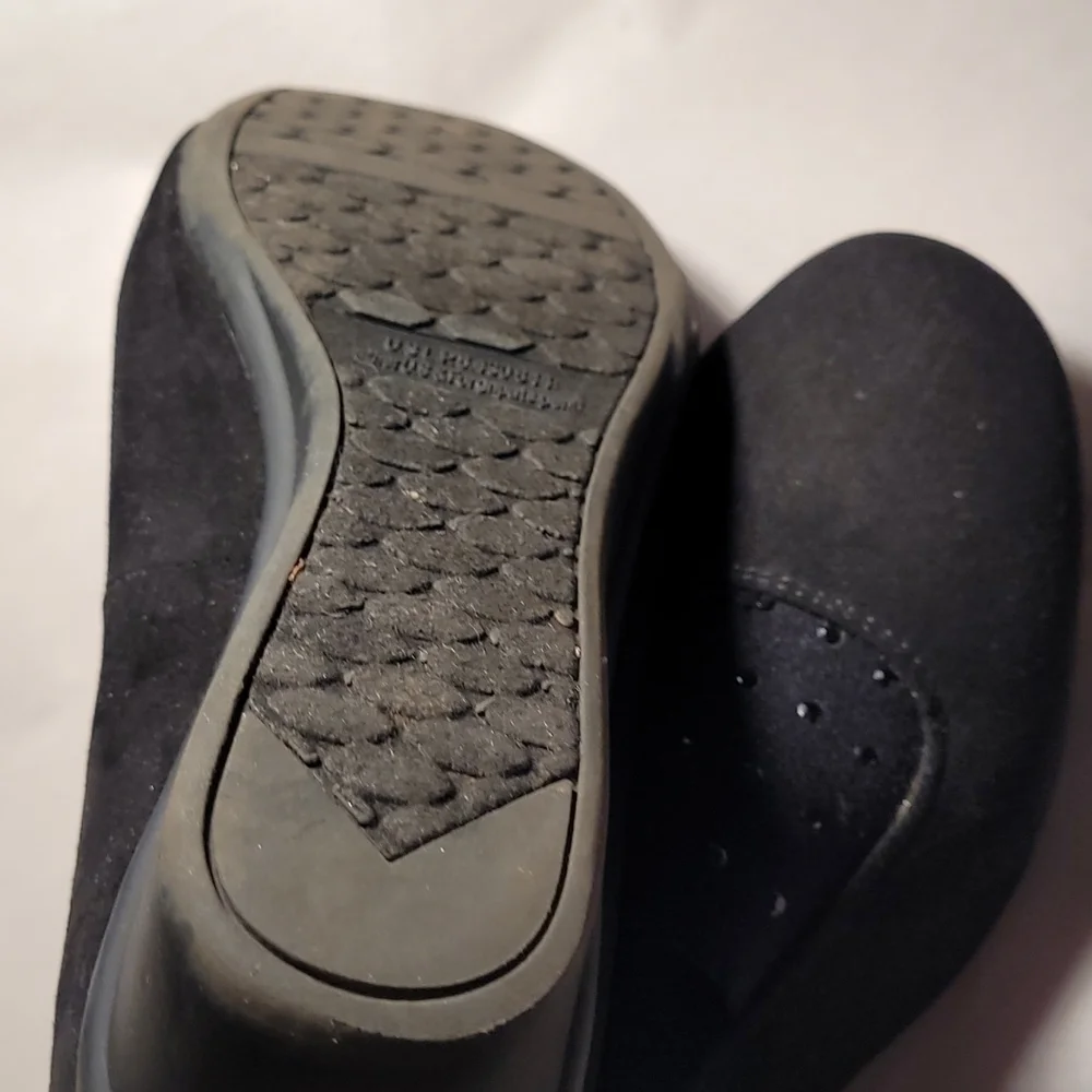 London Fog Women's Wedges